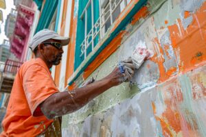 Les secrets du ravalement de façade : Comprendre son mécanisme